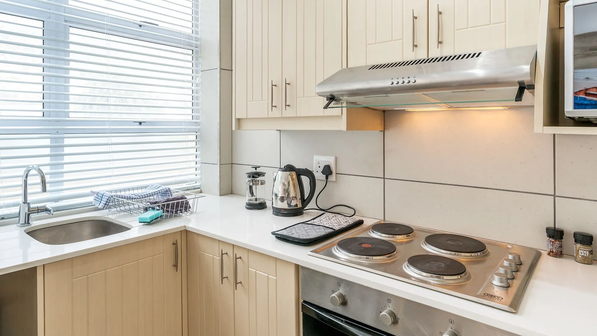 Apartment Montclair Suite 1 Cape Town South Africa